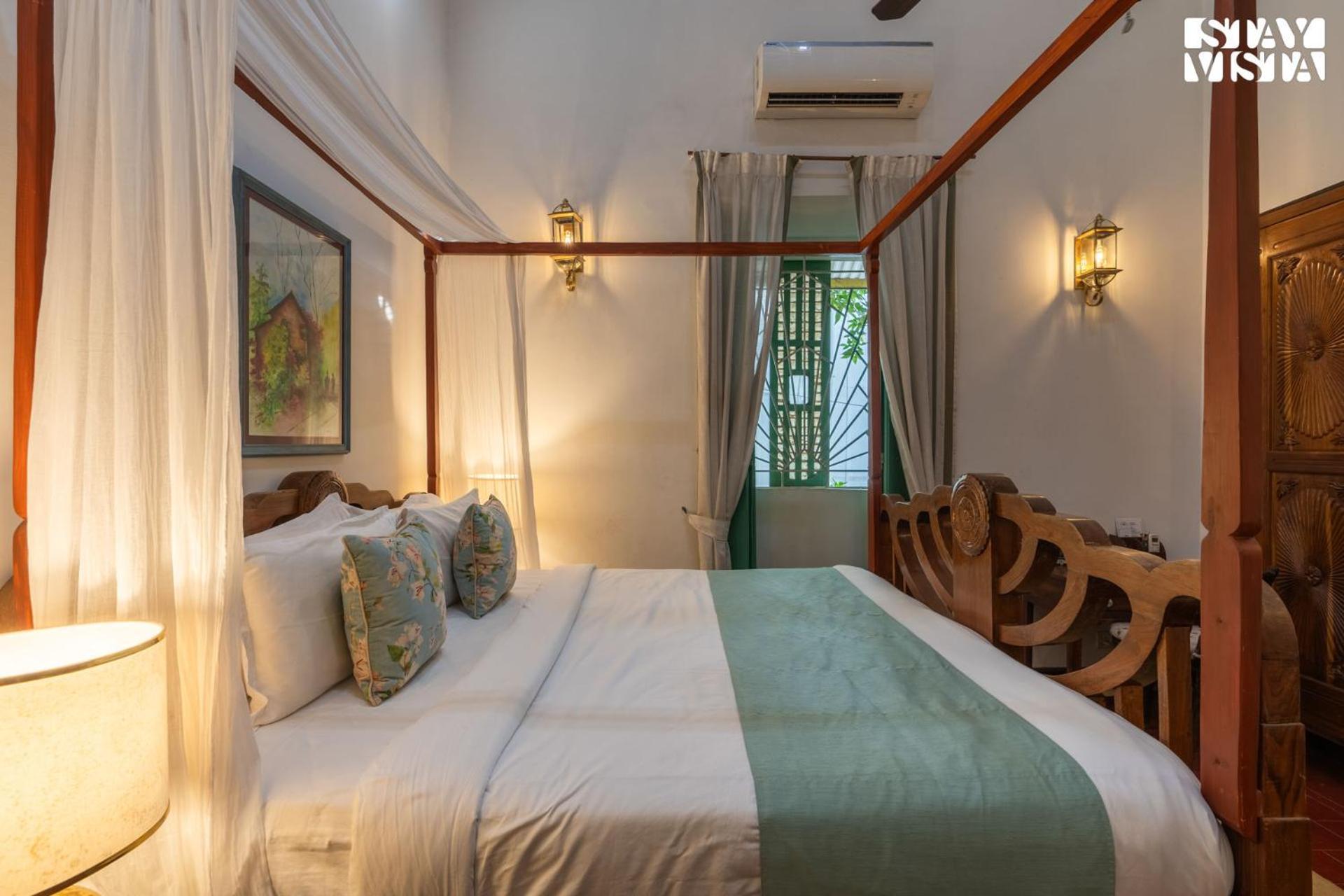 Stayvista At Amalia By Tellado With Pool, Wifi Assagao 외부 사진